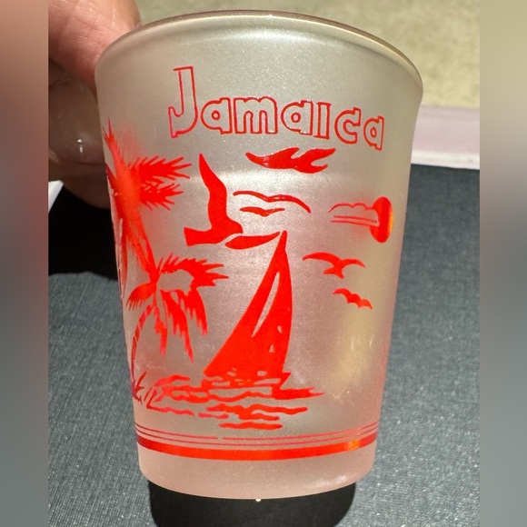 Set of 5 Souvenir Shot Glasses from Around the World - Picture 6 of 10